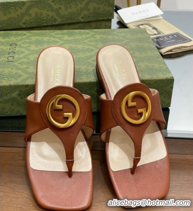 Charming Gucci Blondie Flat Slide Thong Sandals in Leather with Interlocking G Brown 427037