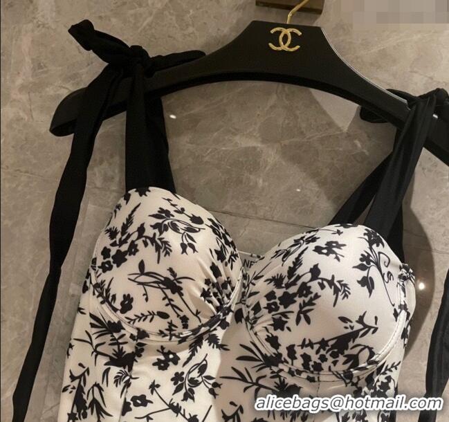 ​Good Product Chanel Swimwear with Bow 0509 Light Beige 2024