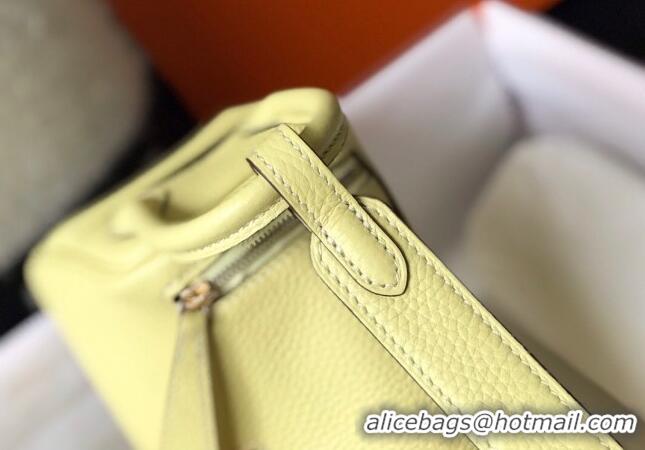 Shop Inexpensive Hermes Lindy Mini Bag 19cm in Grainy Calfskin H2345 Chick Yellow