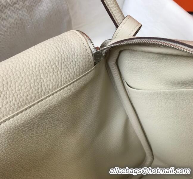 Well Crafted Hermes Lindy Bag 26/30cm in Grained Leather H0061 Wool White/Gold