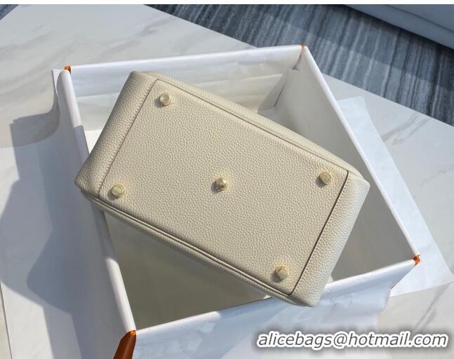 Well Crafted Hermes Lindy Bag 26/30cm in Grained Leather H0061 Wool White/Gold