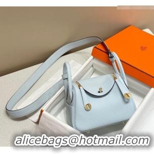 Well Crafted Hermes Lindy Mini Bag 19cm in Grainy Calfskin H7102 Grail Blue