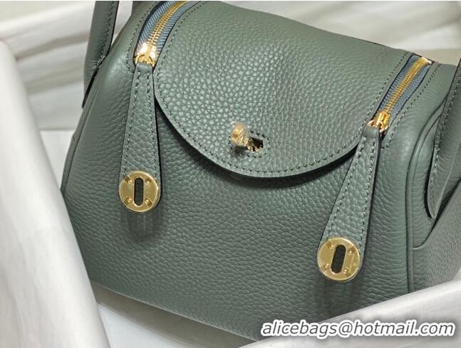 Classic Grade Hermes Lindy Mini Bag 19cm in Grainy Calfskin H7102 Almond Green