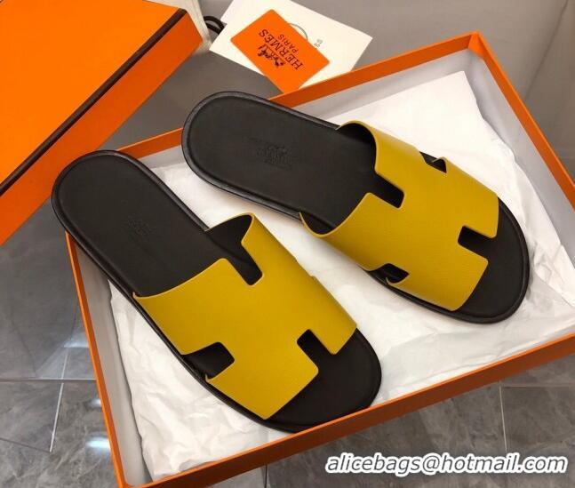 Best Grade Hermes Men's Classic Izmir Flat Slide Sandals in Palm-Grained Leather Yellow 327023