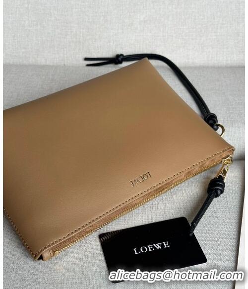 Buy Discount Loewe Knot T pouch in shiny nappa calfskin 3045 Light Brown 2024