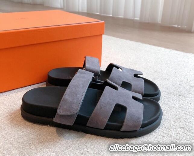 Purchase Hermes Chypre Flat Sandals in Suede Grey 425150