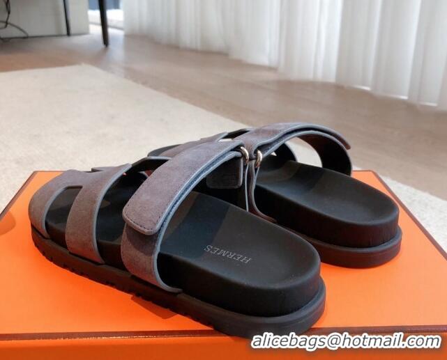 Purchase Hermes Chypre Flat Sandals in Suede Grey 425150