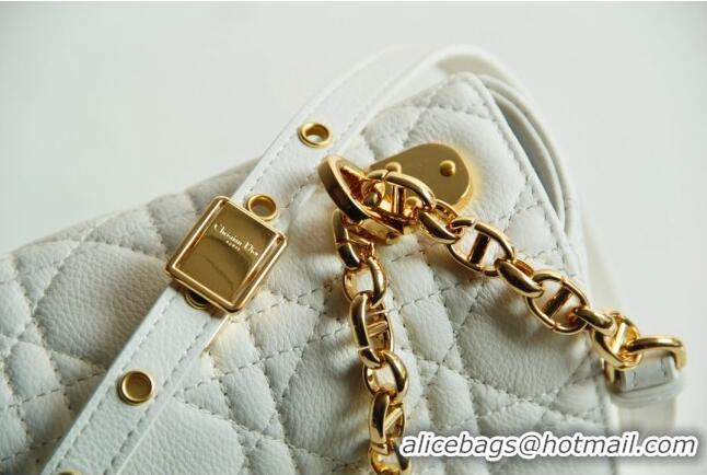 Low Price Dior Medium Caro Chain Bag in Soft Cannage Calfskin CD2202 Beige 2024