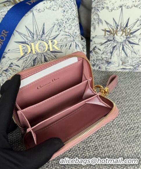 Famous Brand Dior Caro Zipped Wallet in Patent Cannage Calfskin 0523 Pink 2024