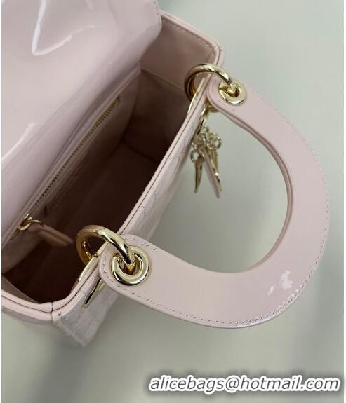 Top Quality Dior Mini Lady Dior Bag in Cannage Patent Calfskin 0523 Powder Pink 2024