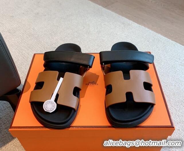 Pretty Style Hermes Chypre Flat Sandals in Smooth Calfskin Brown/Black 425172