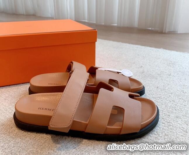 Stylish Hermes Chypre Flat Sandals in Smooth Calfskin Brown/Silver 425175