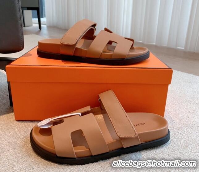 Stylish Hermes Chypre Flat Sandals in Smooth Calfskin Brown/Silver 425175