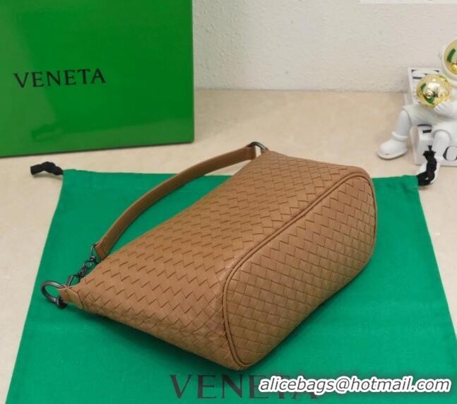 Well Crafted Bottega Veneta Classic Top Handle Bag in Intrecciato Leather BV9842 Brown 2024