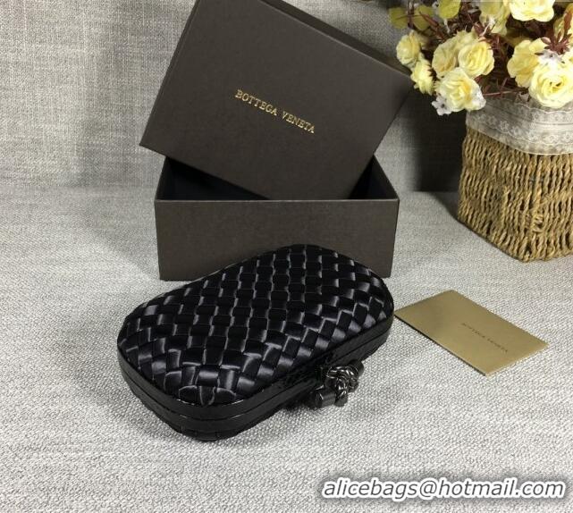 Pretty Style Bottega Veneta Satin Knot Mini Clutch BV8651 Black 2024