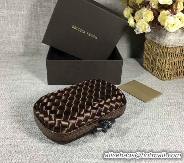 Inexpensive Bottega Veneta Satin Knot Mini Clutch BV8651 Dark Coffee 2024