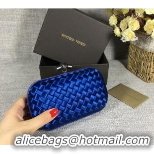 Famous Brand Bottega Veneta Satin Knot Mini Clutch BV8651 Stone Blue 2024