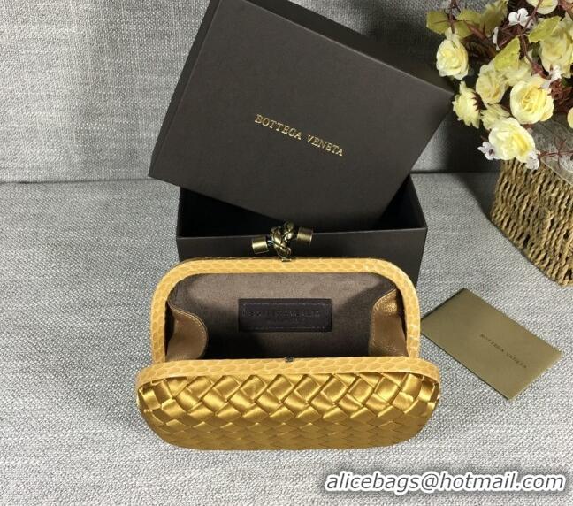 Big Discount Bottega Veneta Satin Knot Mini Clutch BV8651 Bronze Gold 2024