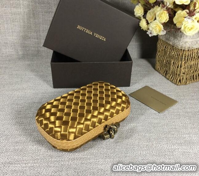 Big Discount Bottega Veneta Satin Knot Mini Clutch BV8651 Bronze Gold 2024