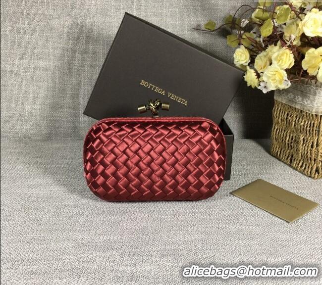 Good Looking Bottega Veneta Satin Knot Mini Clutch BV8651 Burgundy 2024