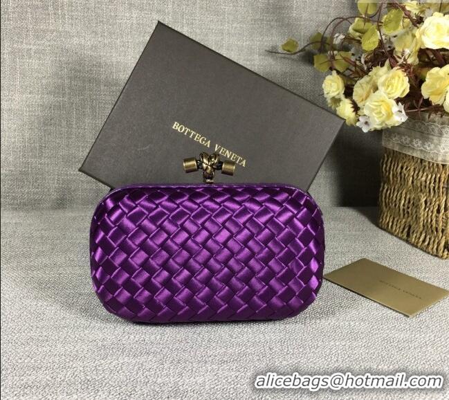 Famous Brand Bottega Veneta Satin Knot Mini Clutch BV8651 Dark Purple 2024