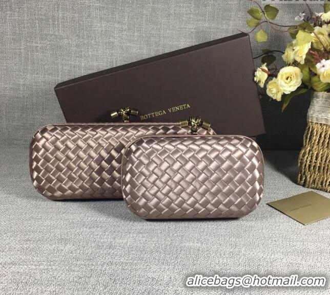 Well Crafted Bottega Veneta Satin Knot Long Clutch BV8651 Dusty Beige 2024