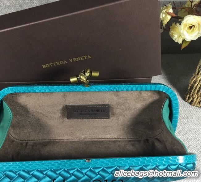 New Design Bottega Veneta Satin Knot Long Clutch BV8651 Lake Green 2024