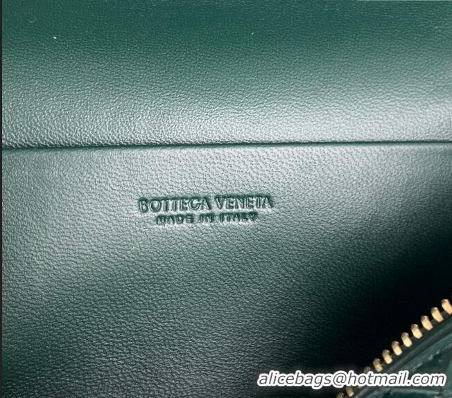 Well Crafted Bottega Veneta Bang Bang Vanity Case in Intrecciato Leather 789109 Dark Green 2024