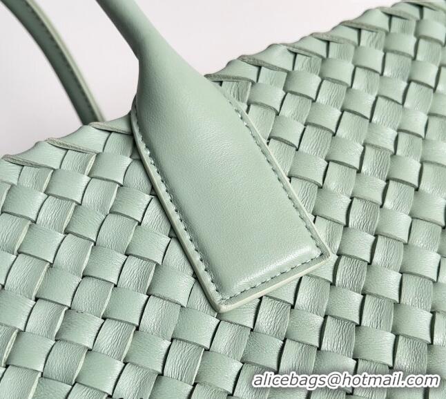 Well Crafted Bottega Veneta Large Cabat Tote Bag in Intreccio Leather 608811 Pale Green 2024