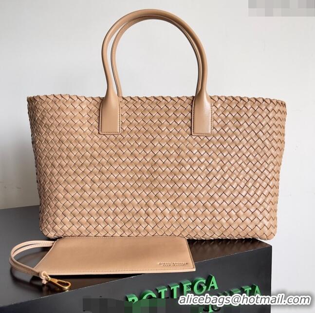 New Fashion Bottega Veneta Large Cabat Tote Bag in Intreccio Leather 608811 Beige 2024