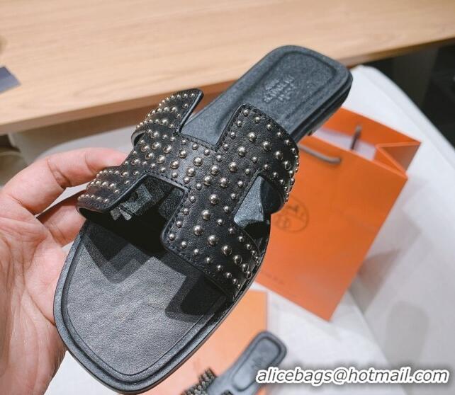 Grade Quality Hermes Oran Calfskin Flat Slide Sandals with Silver-Tone Studs Black 426003