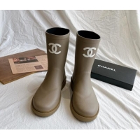 Luxury Cheap Chanel Rubber Ankle Rain Boots with Front CC Green 0425070