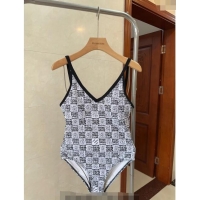 ​Trendy Design Louis Vuitton Swimwear 050906 Black/White 2024