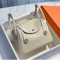 Well Crafted Hermes Lindy Bag 26/30cm in Grained Leather H0061 Wool White/Gold