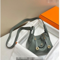 Classic Grade Hermes Lindy Mini Bag 19cm in Grainy Calfskin H7102 Almond Green