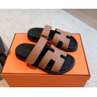 Unique Style Hermes Chypre Flat Sandals in Palm-Grained Calfskin Brown/Black 425164