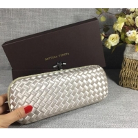 Famous Brand Bottega Veneta Satin Knot Long Clutch BV8651 Light Silver 2024