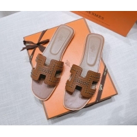 Good Quality Hermes Oran Calfskin Flat Slide Sandals with Silver-Tone Studs Brown 426002