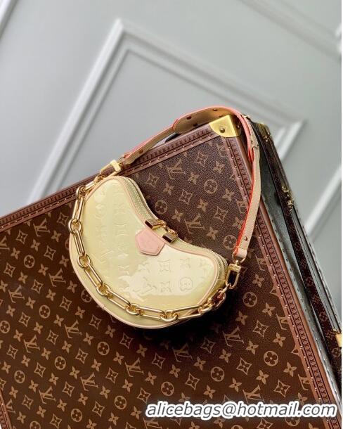 Luxurious Louis Vuitton Croissant PM Bag in Monogram Vernis Embossed Cowhide leather M24020 Yellow 2024