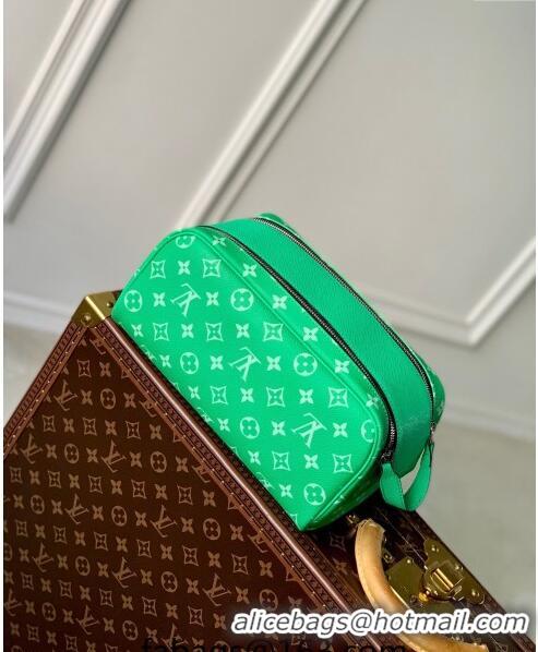 Top Quality Louis Vuitton Dopp Kit Toilet Pouch in Monogram Canvas M31013 Green 2024