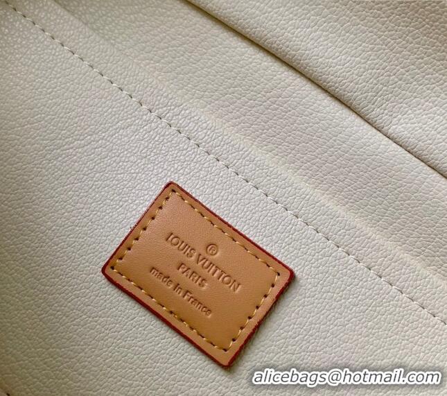 Top Quality Louis Vuitton Locker Dopp Kit Bag in Monogram Craggy Canvas M47069 Vanilla White 2024