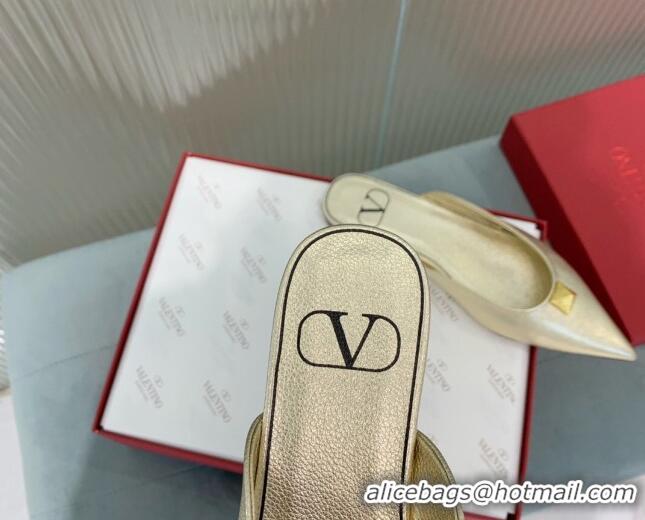 Most Popular Valentino One Stud Calfskin Flat Mules Light Gold 429132