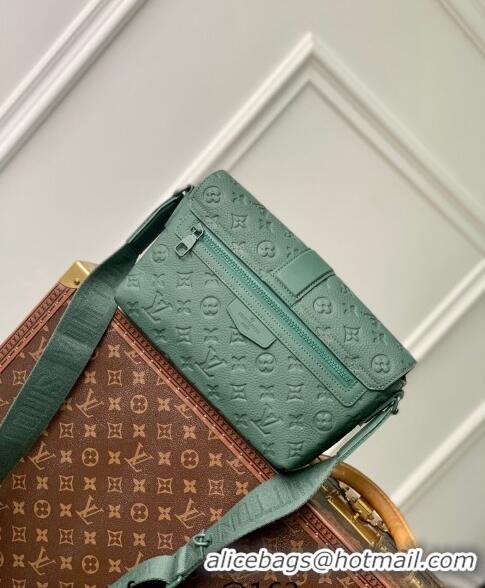 Pretty Style Louis Vuitton S-Cape Messenger Bag in Forest Green Taurillon Monogram Leather M24439 2024