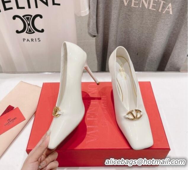 Hot Style Valentino The Bold Edition VLogo Square Pumps 9.5cm in Patent Calfskin White 429178