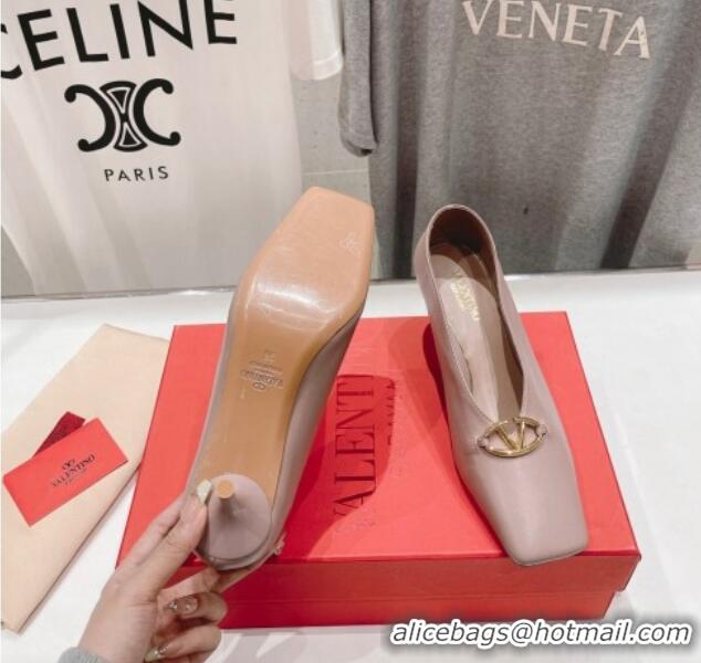 Purchase Valentino The Bold Edition VLogo Square Pumps 6.5cm in Calfskin Dusty Pink 429183