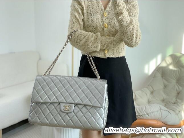 Discount Chanel XXL Airline Travel Flap Bag in Smooth Calfskin A4661 Silver/Light Gold 2024 Top