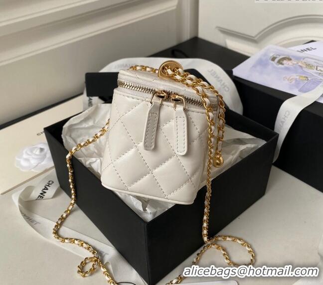 Top Quality Chanel Quilted Lambskin Clutch with Chain and Metal-Tone Ball AP3651 White 2023