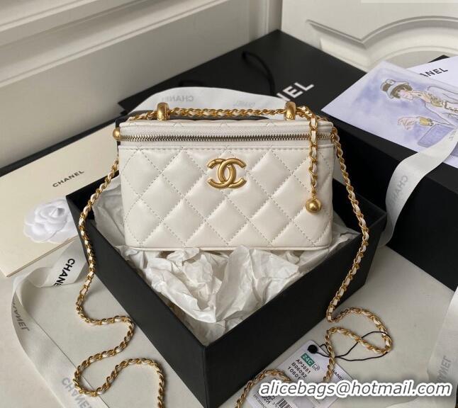 Top Quality Chanel Quilted Lambskin Clutch with Chain and Metal-Tone Ball AP3651 White 2023