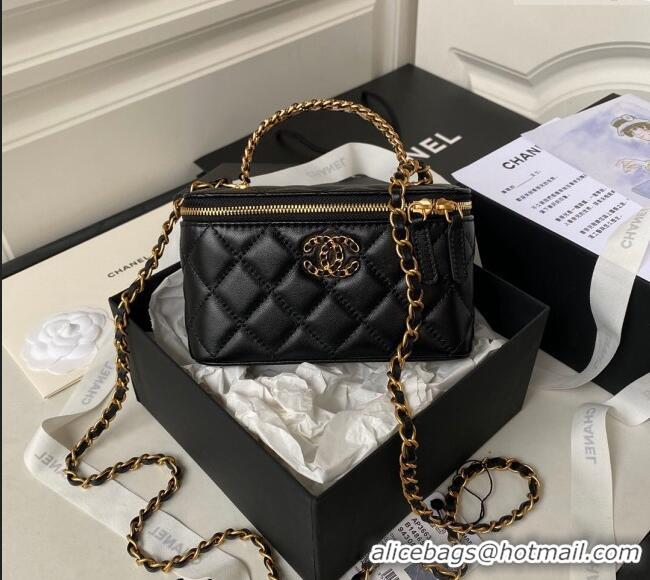 Pretty Style Chanel Quilted Lambskin Clutch with Chain Top Handle and Crystals AP3663 Black 2023