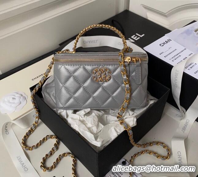 Promotional Chanel Quilted Lambskin Clutch with Chain Top Handle and Crystals AP3663 Grey 2023